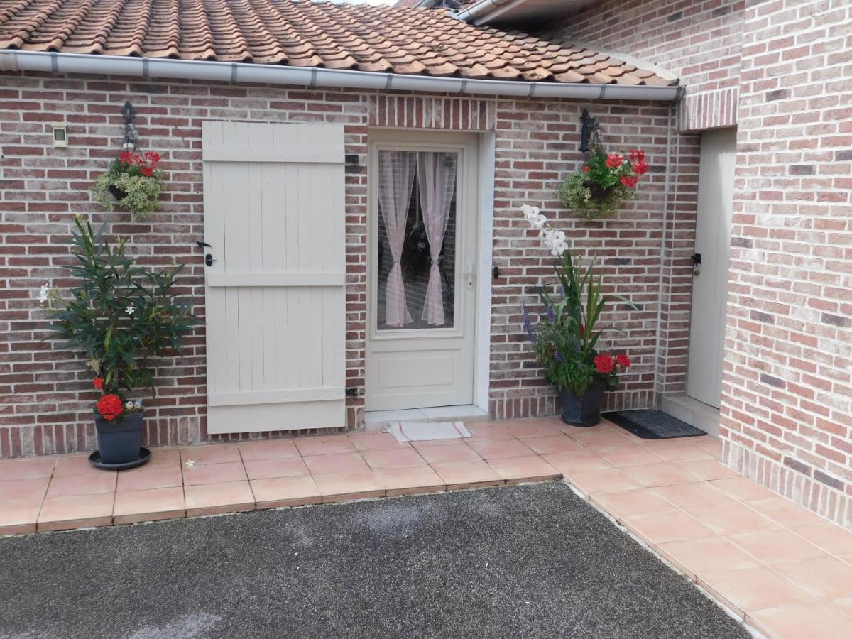 Chambre Du Hamel Avroult Exterior foto